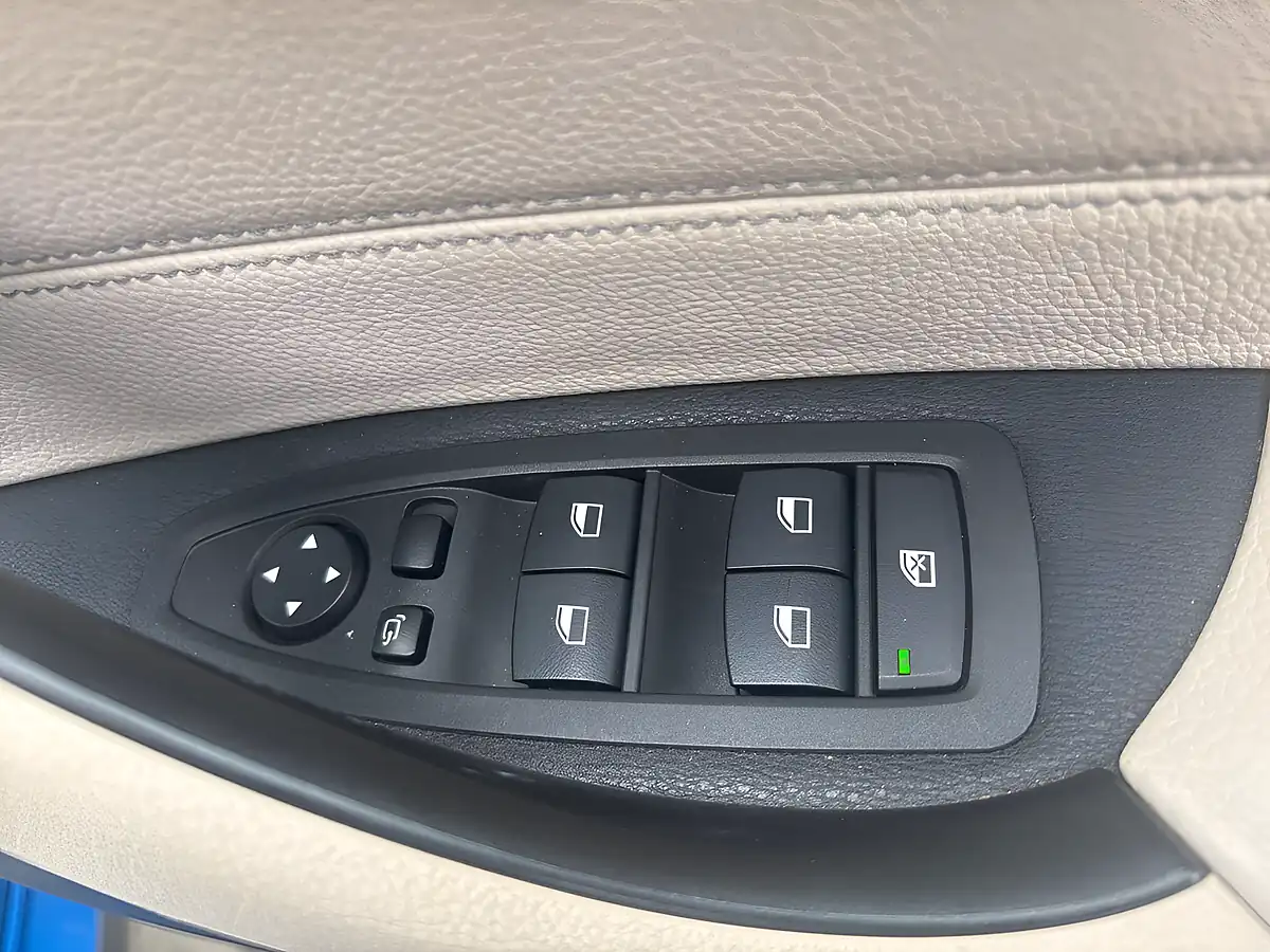 Used 2019 BMW X2 M Sport Blue - Interior and Exterior details 13