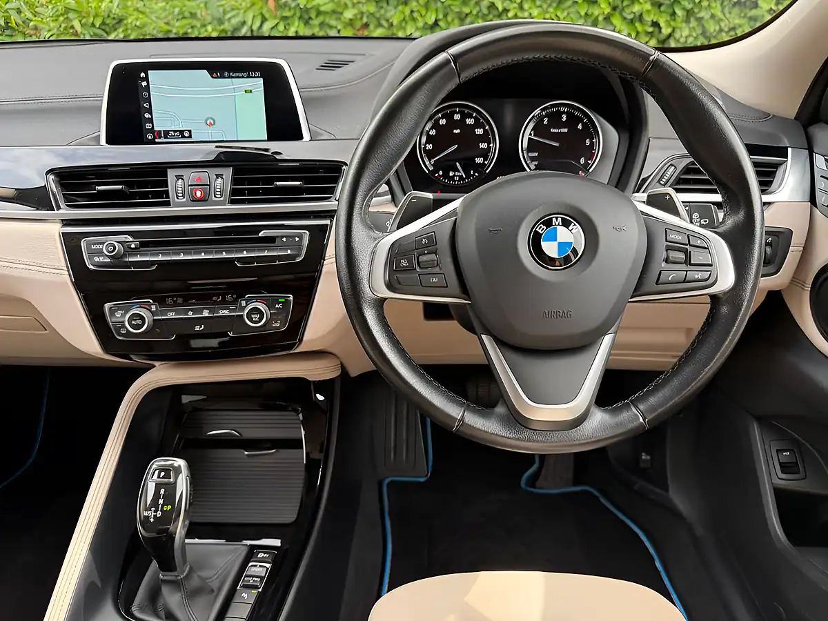 Used 2019 BMW X2 Sport Black - Interior and Exterior details 15