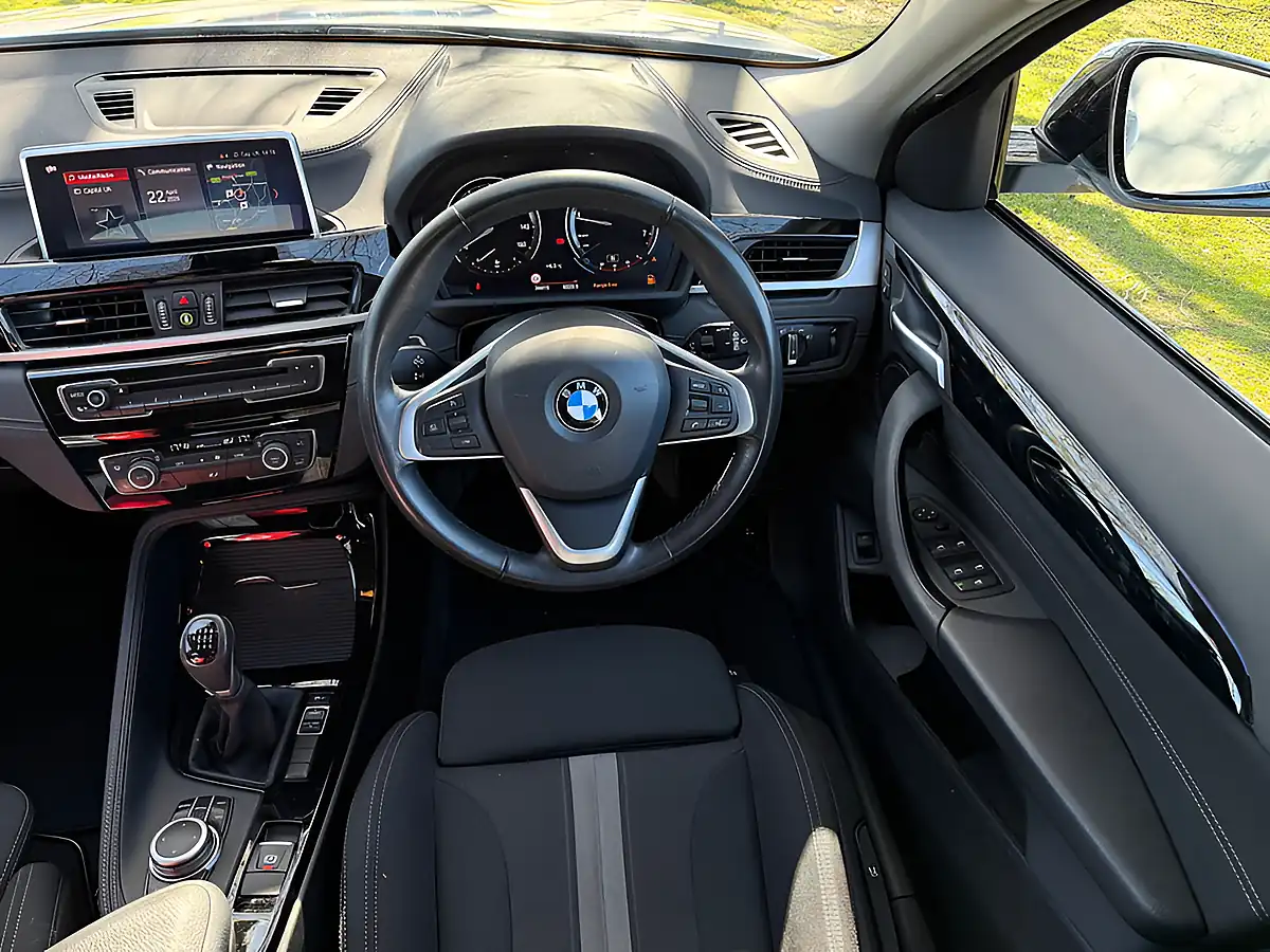 Used 2019 BMW X2 Sport White - Interior and Exterior details 12