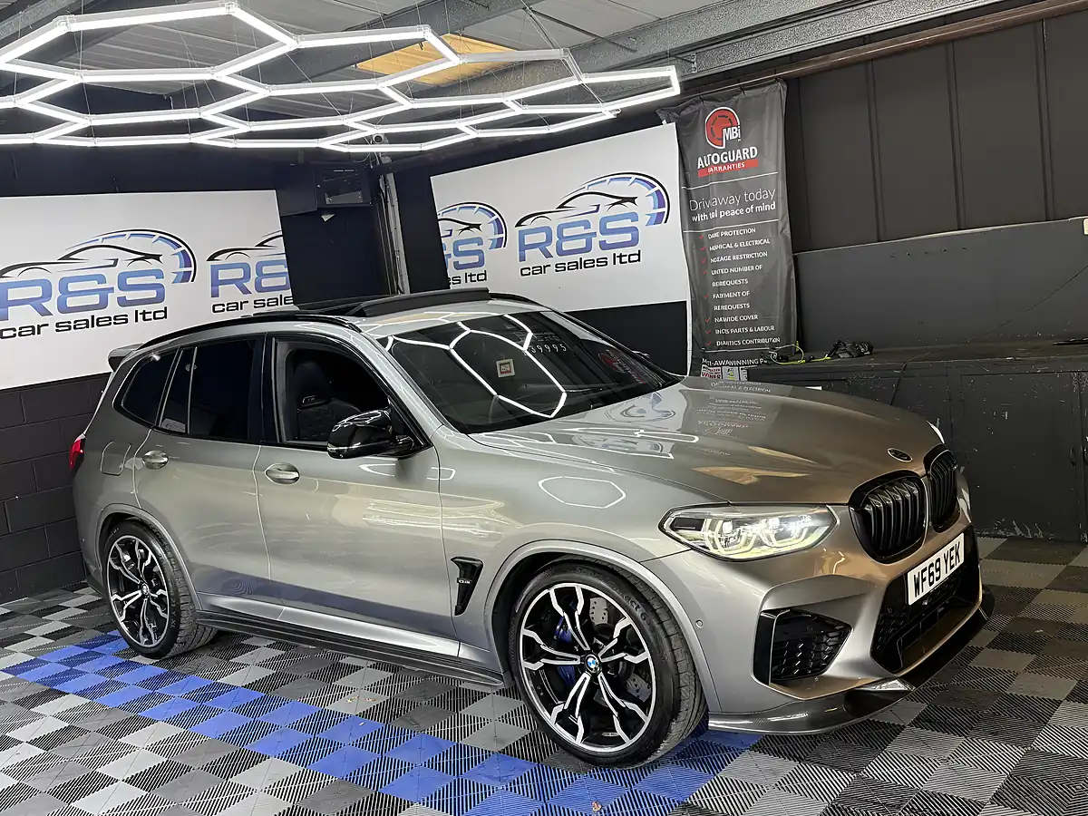 Used 2019 BMW X3 Competition Grey - Interior and Exterior details 4