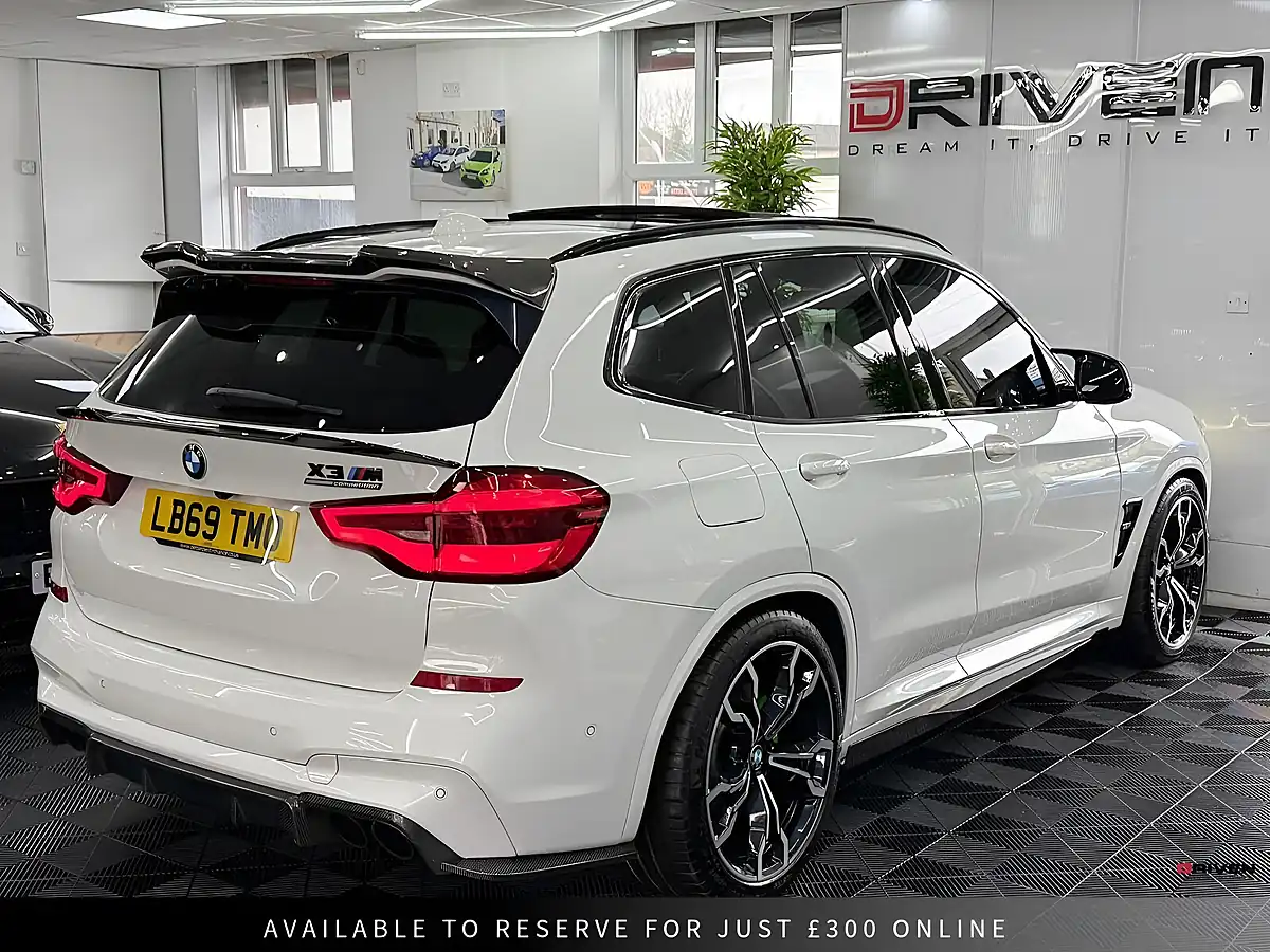 Used 2019 BMW X3 M Competition White - Interior and Exterior details 9