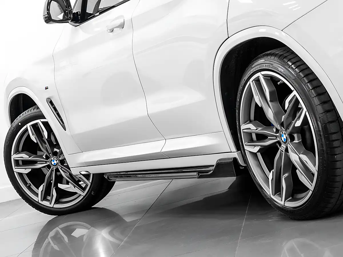 Used 2019 BMW X3 M Sport Alpine White - Interior and Exterior details 10