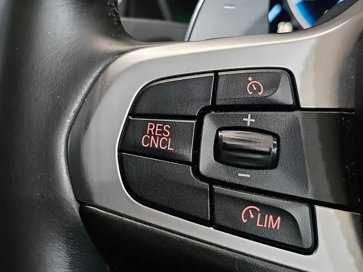 Used 2019 BMW X3 M Sport Alpine White - Interior and Exterior details 16