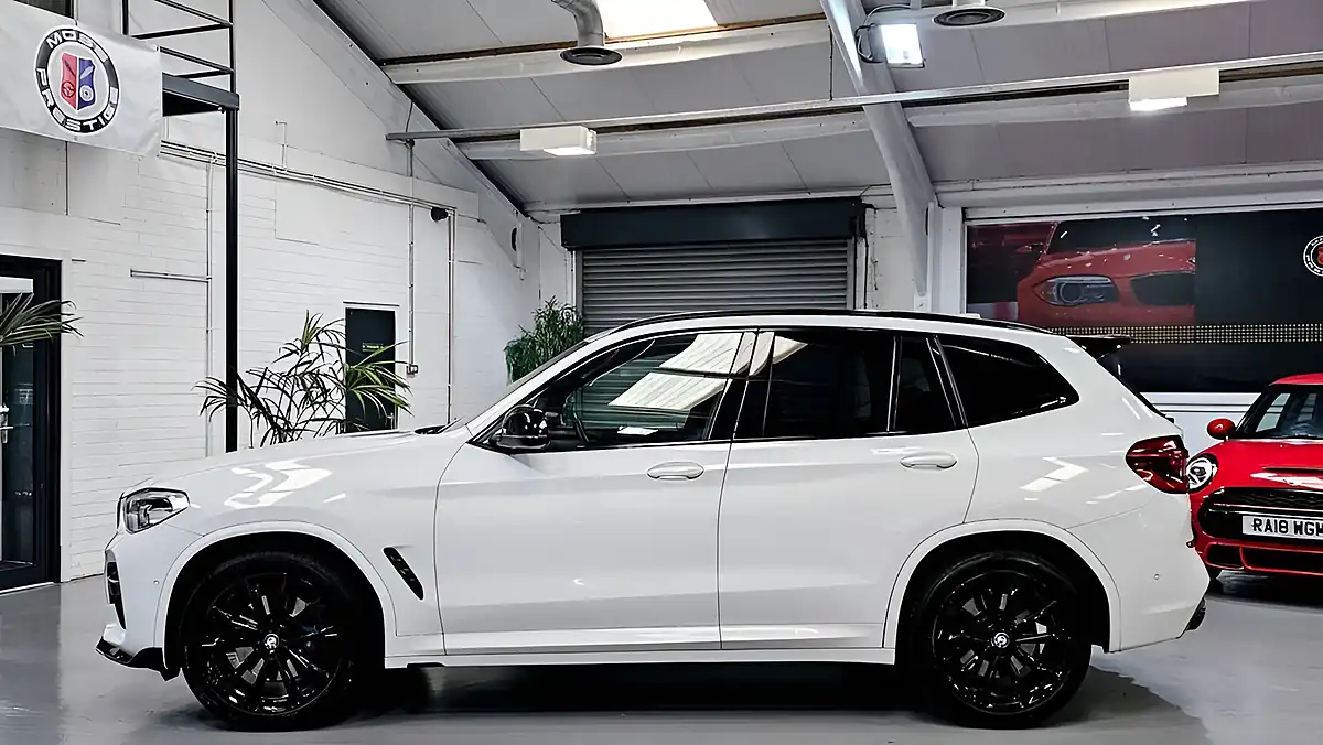 Used 2019 BMW X3 M Sport Alpine White - Interior and Exterior details 6