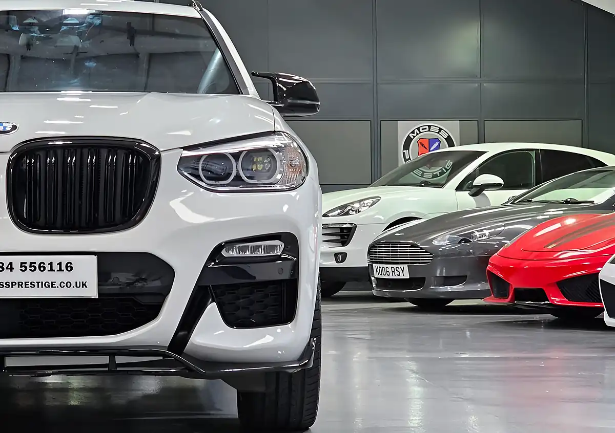 Used 2019 BMW X3 M Sport Alpine White - Interior and Exterior details 8