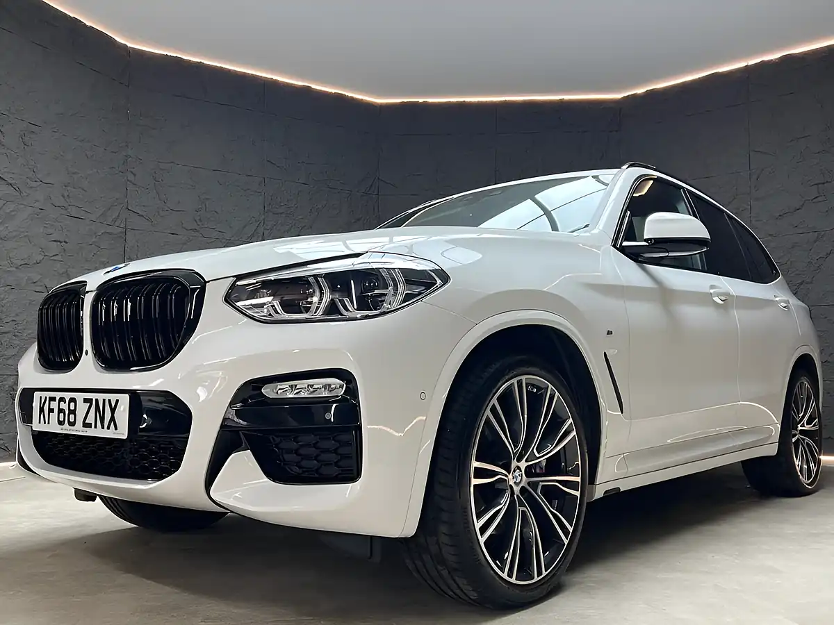 Used 2019 BMW X3 M Sport Alpine White - Interior and Exterior details 12