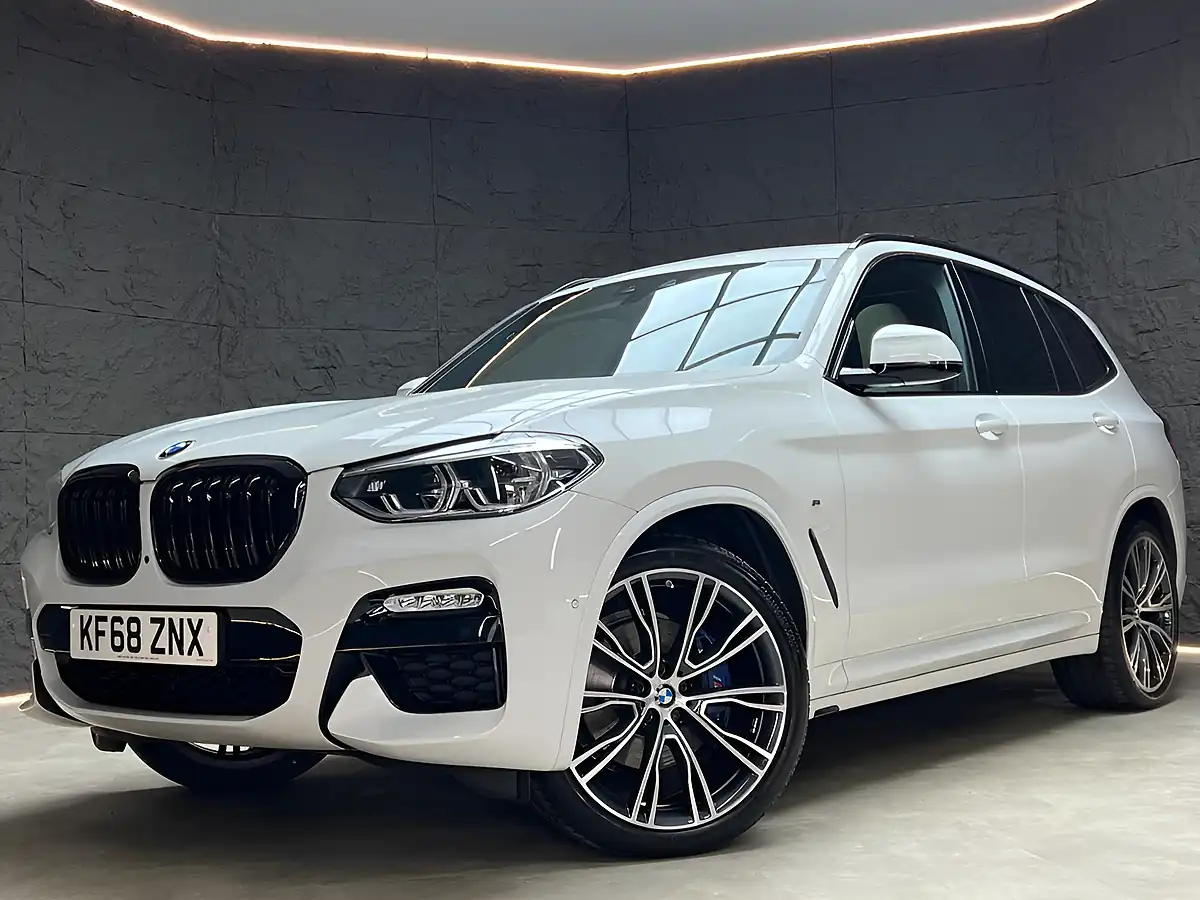 Used 2019 BMW X3 M Sport Alpine White - Interior and Exterior details 4