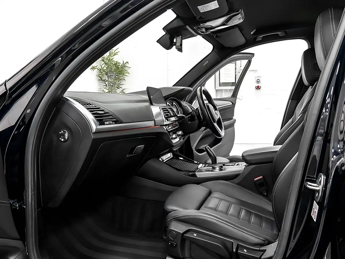 Used 2019 BMW X3 M Sport Black - Interior and Exterior details 16