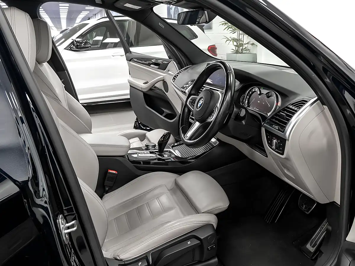 Used 2019 BMW X3 M Sport Black - Interior and Exterior details 15