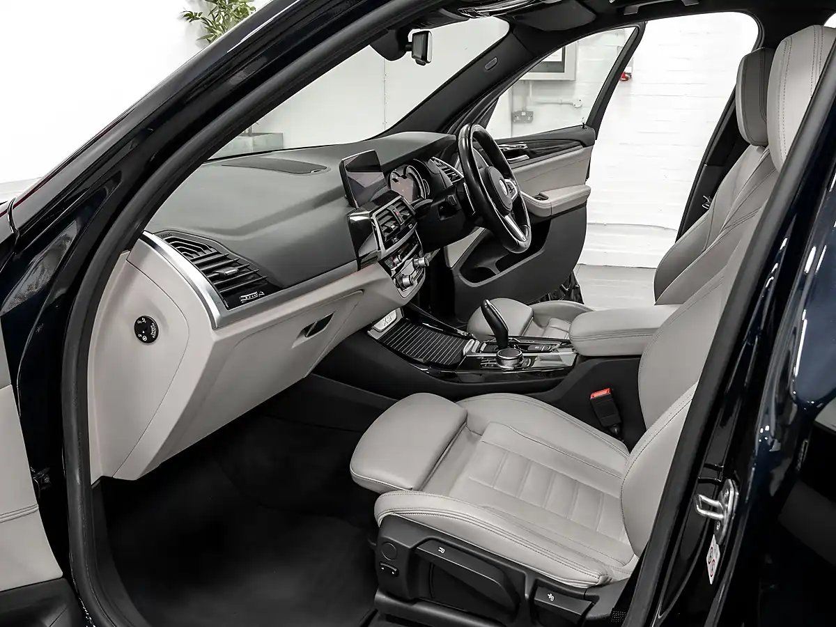 Used 2019 BMW X3 M Sport Black - Interior and Exterior details 16