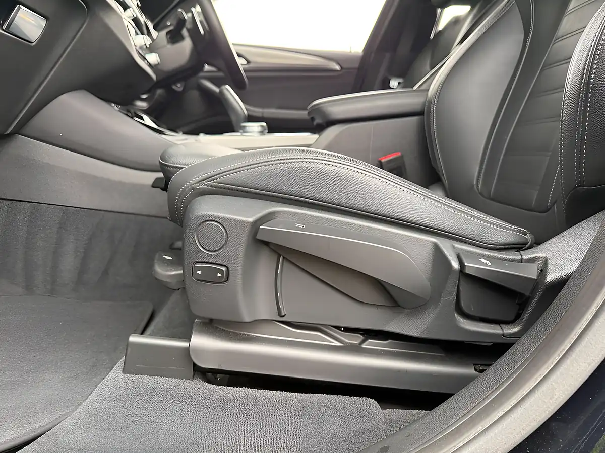 Used 2019 BMW X3 M Sport Black - Interior and Exterior details 15