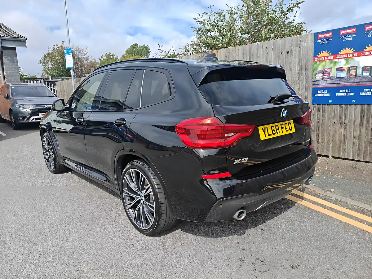 Used 2019 BMW X3 M Sport Black - Interior and Exterior details 9