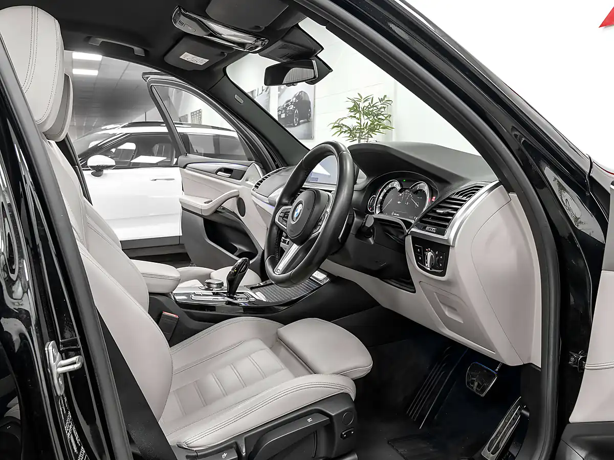 Used 2019 BMW X3 M Sport Black Sapphire - Interior and Exterior details 11