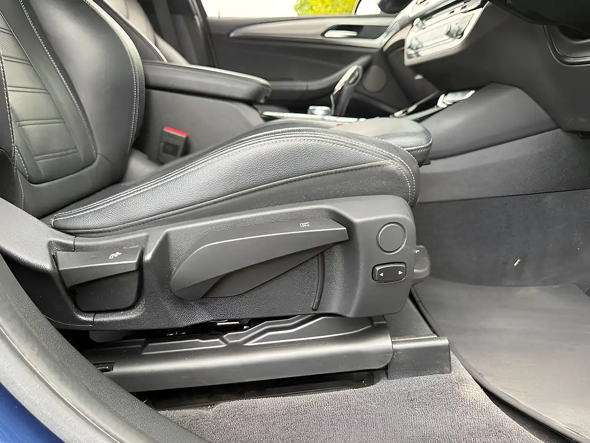 Used 2019 BMW X3 M Sport Blue - Interior and Exterior details 13