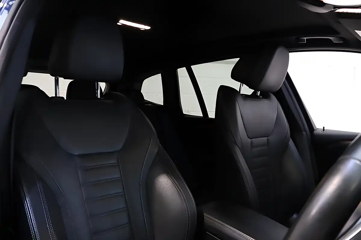 Used 2019 BMW X3 M Sport Blue - Interior and Exterior details 8