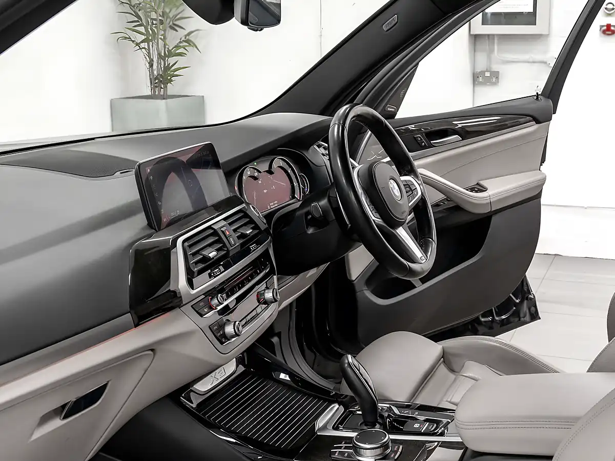 Used 2019 BMW X3 M Sport Carbon Black - Interior and Exterior details 16