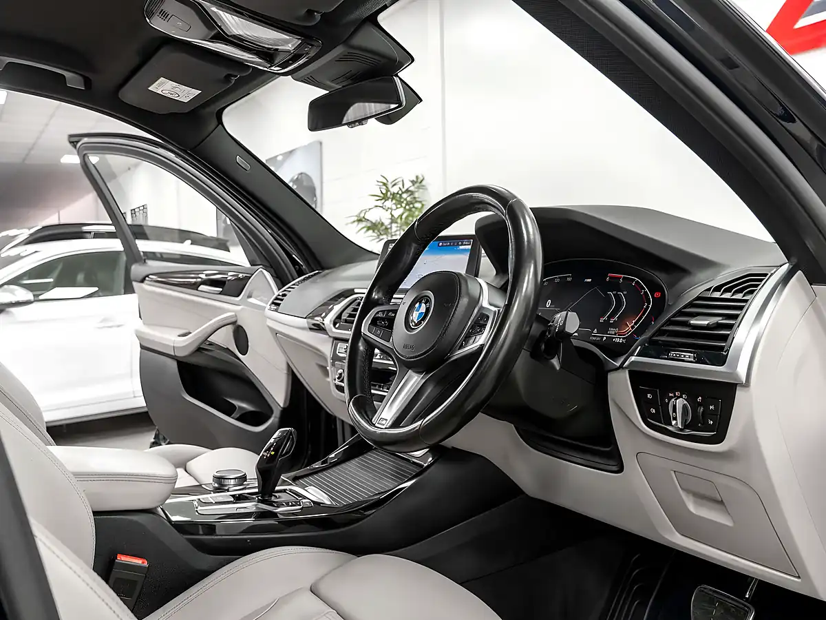 Used 2019 BMW X3 M Sport Carbon Black - Interior and Exterior details 16