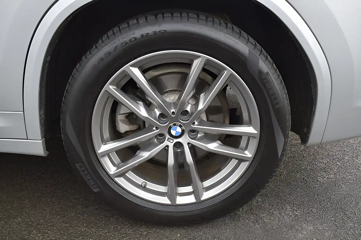 Used 2019 BMW X3 M Sport Glacier Silver - Interior and Exterior details 17