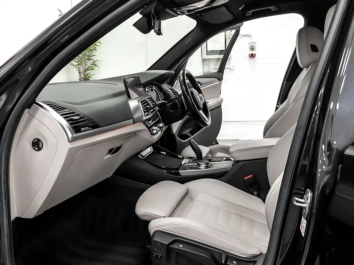 Used 2019 BMW X3 M Sport Grey - Interior and Exterior details 15