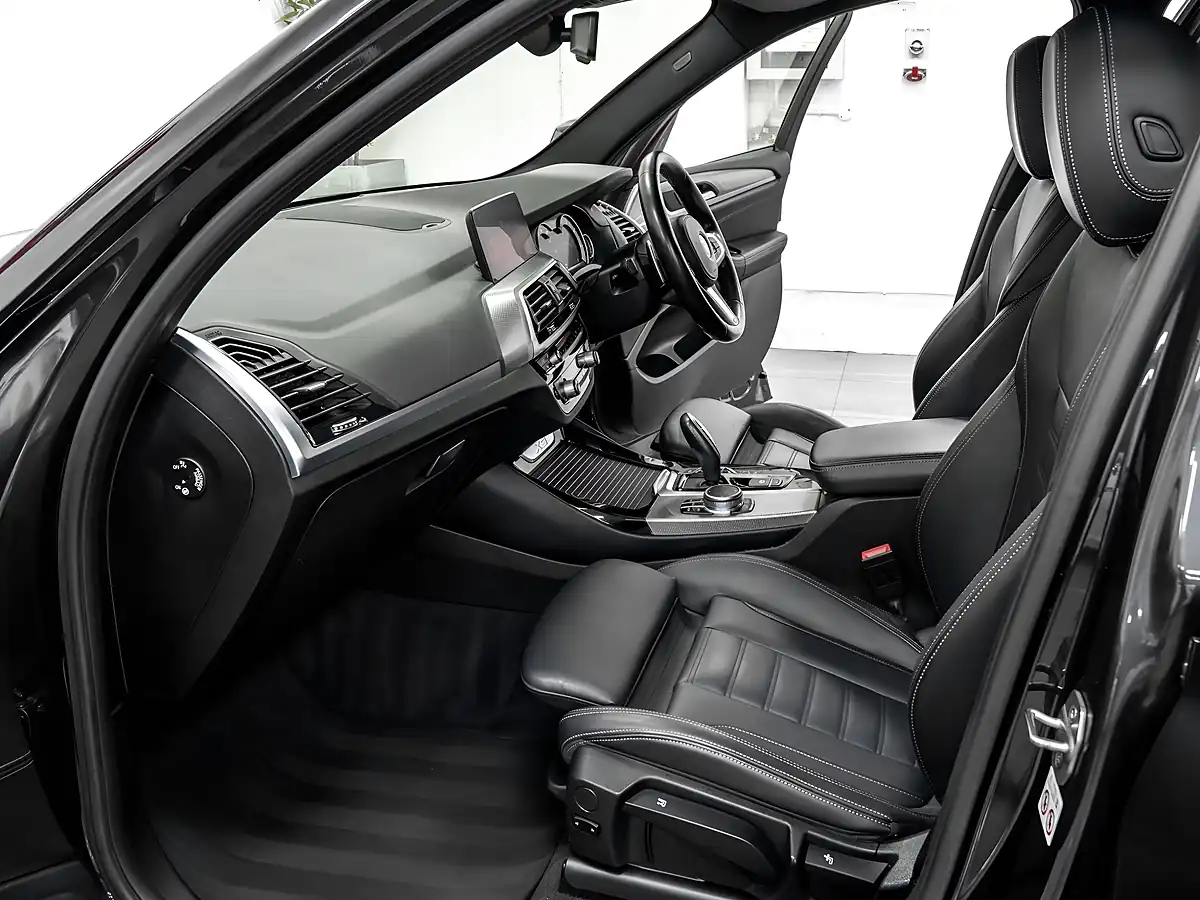 Used 2019 BMW X3 M Sport Grey - Interior and Exterior details 16