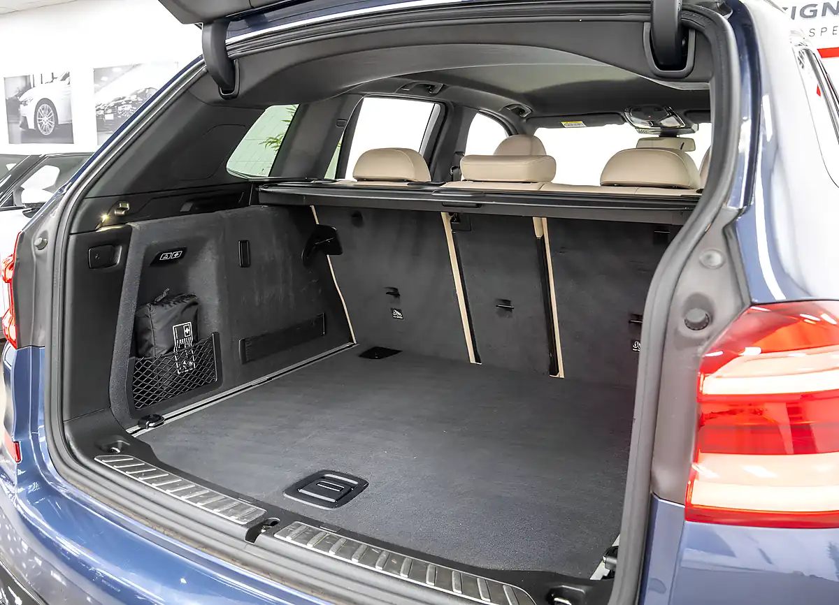 Used 2019 BMW X3 M Sport Phytonic Blue - Interior and Exterior details 15