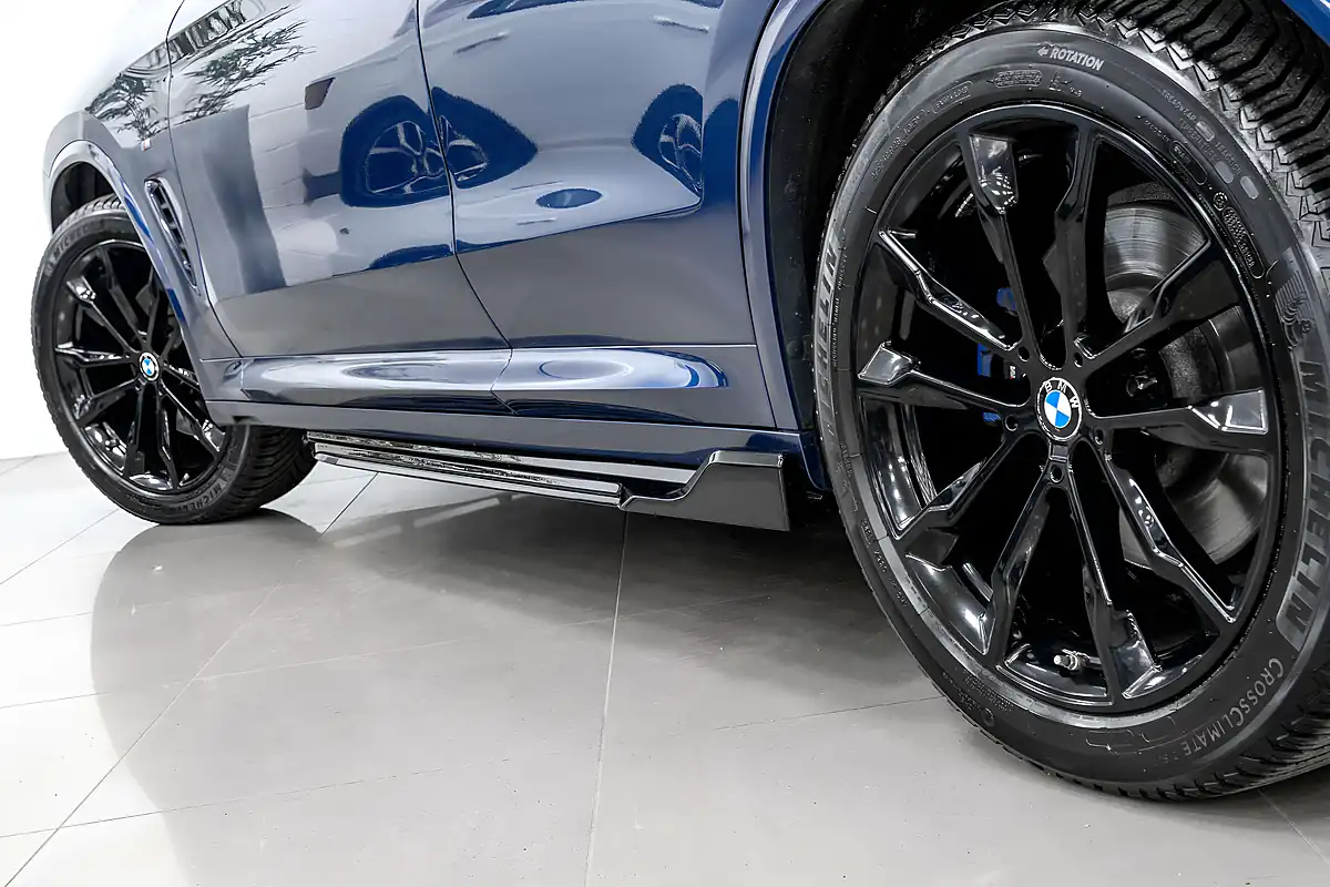 Used 2019 BMW X3 M Sport Phytonic Blue - Interior and Exterior details 10