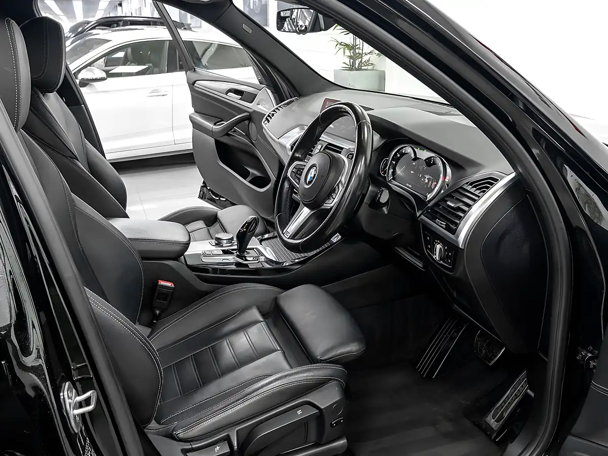 Used 2019 BMW X3 M Sport Sapphire Black - Interior and Exterior details 11