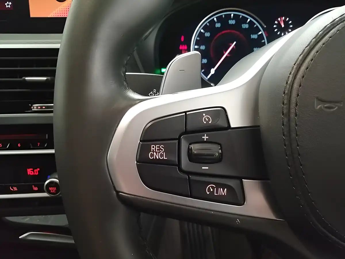 Used 2019 BMW X3 M Sport White - Interior and Exterior details 9