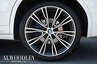 Used 2019 BMW X3 M Sport White - Interior and Exterior details 11