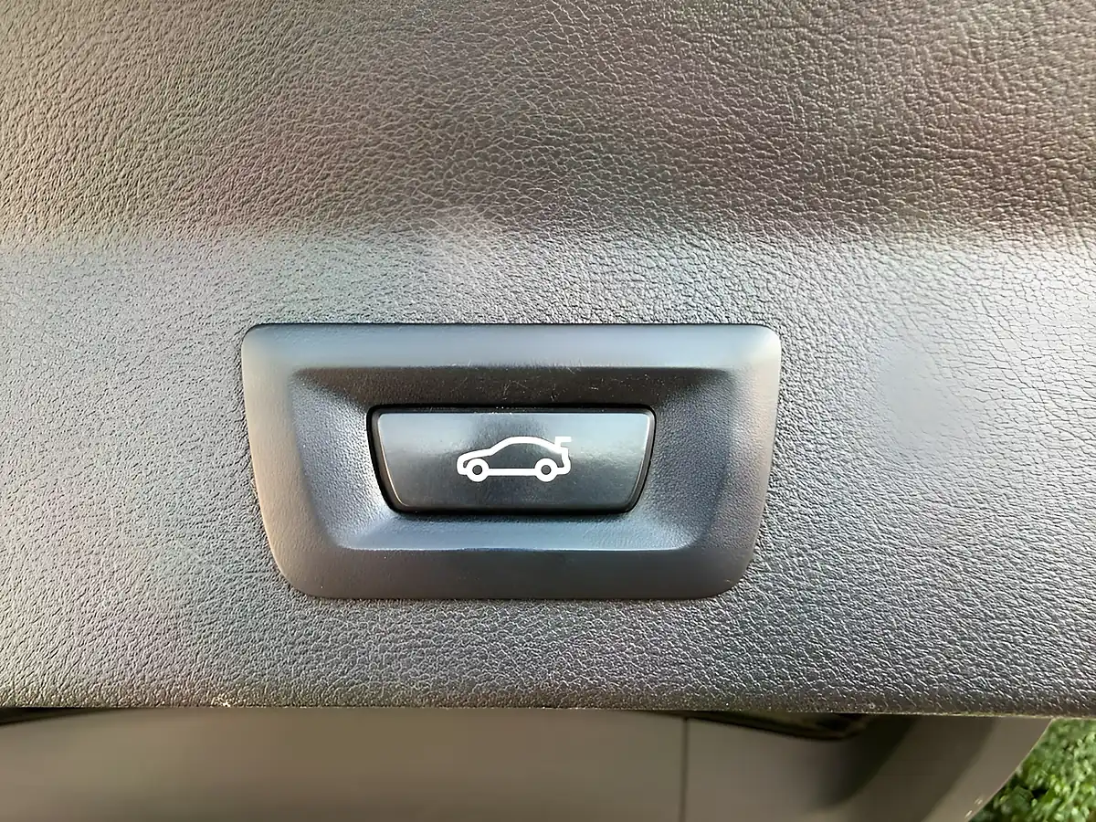Used 2019 BMW X3 M Sport White - Interior and Exterior details 11