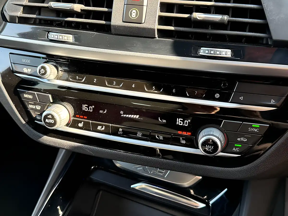 Used 2019 BMW X3 M Sport White - Interior and Exterior details 18