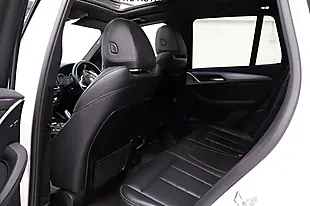 Used 2019 BMW X3 M40i Alpine White - Interior and Exterior details 16