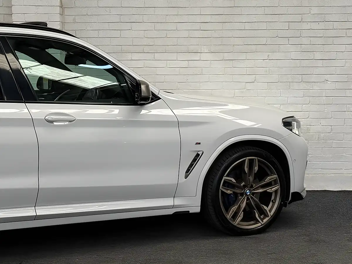 Used 2019 BMW X3 White - Interior and Exterior details 11