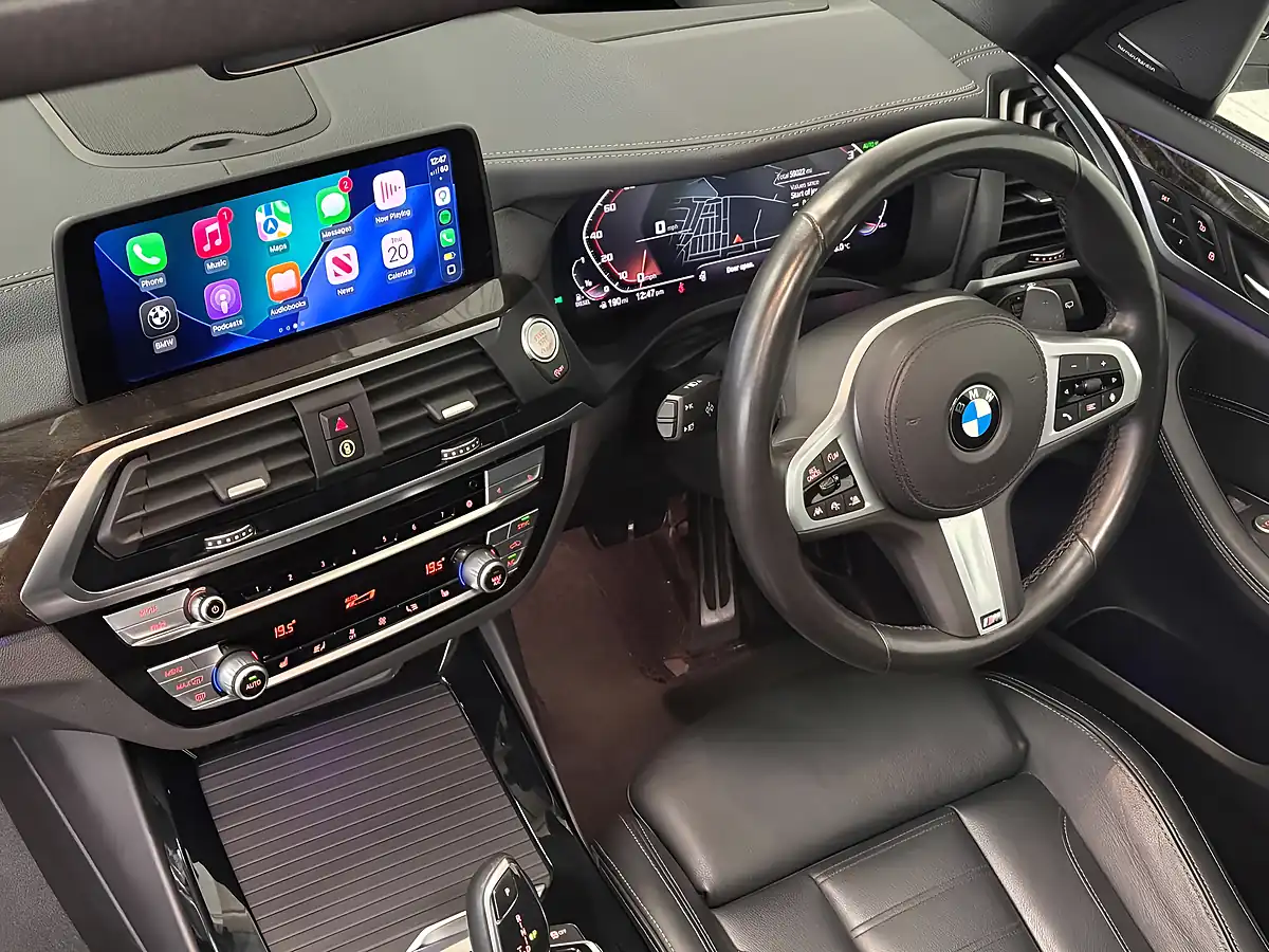 Used 2019 BMW X3 White - Interior and Exterior details 12