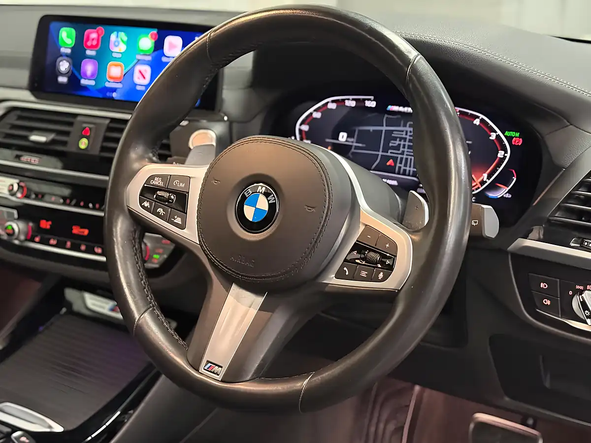 Used 2019 BMW X3 White - Interior and Exterior details 17