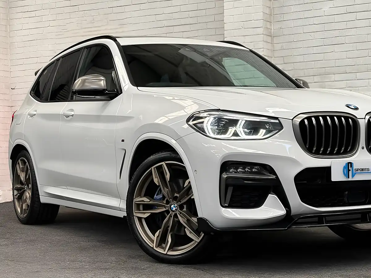 Used 2019 BMW X3 White - Interior and Exterior details 7