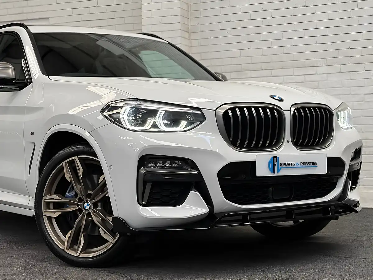 Used 2019 BMW X3 White - Interior and Exterior details 8