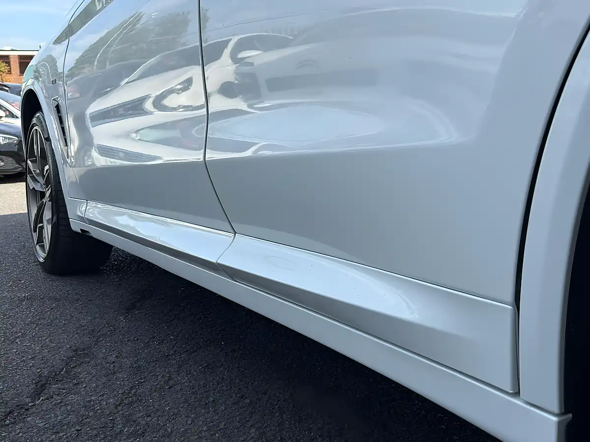 Used 2019 BMW X3 Xdrive White - Interior and Exterior details 10