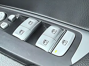 Used 2019 BMW X3 Xdrive White - Interior and Exterior details 17