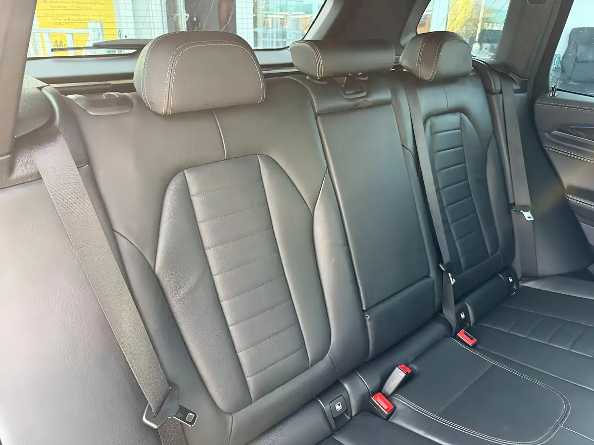 Used 2019 BMW X3 Xdrive White - Interior and Exterior details 4