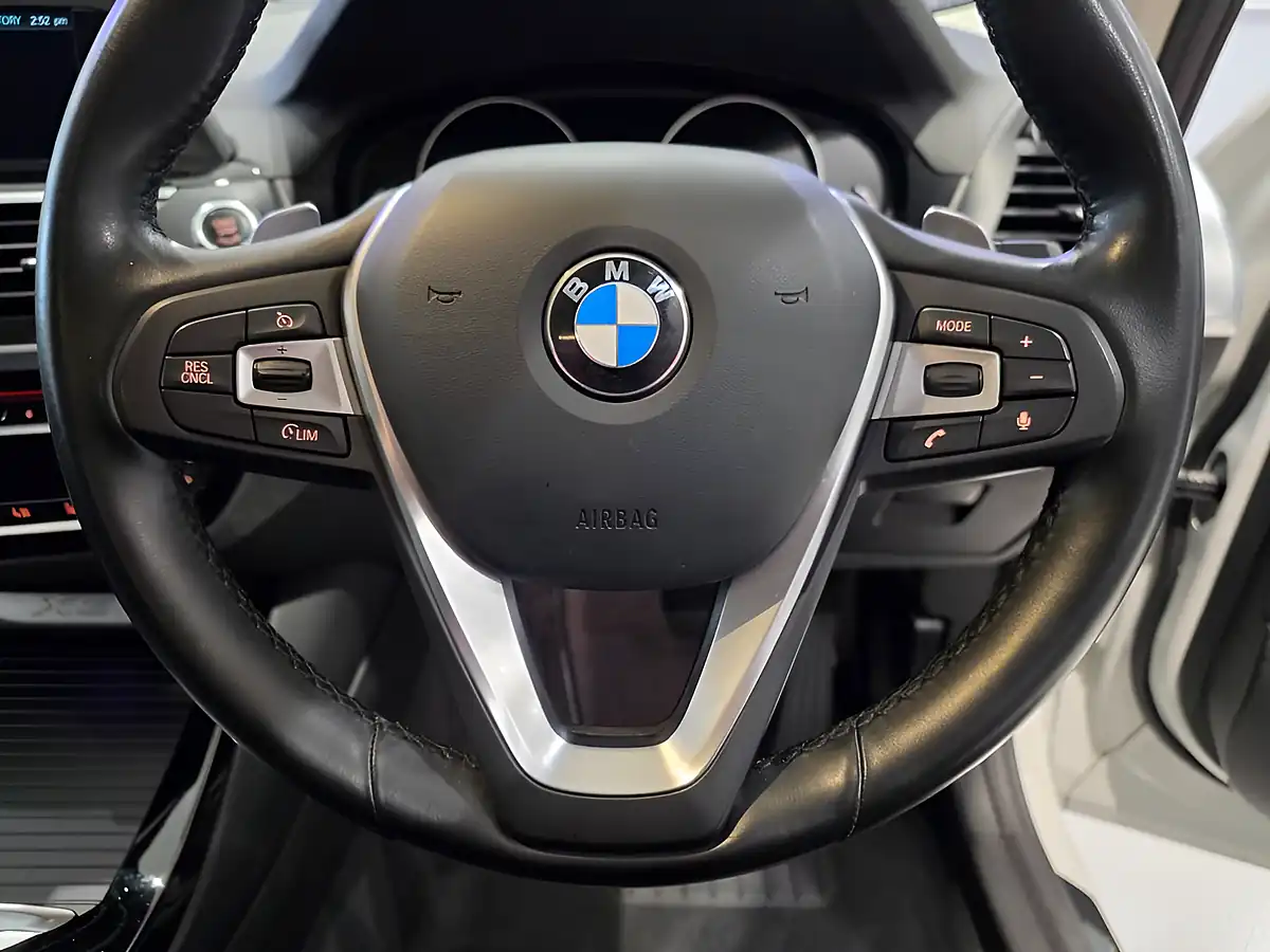 Used 2019 BMW X3 Xline White - Interior and Exterior details 13