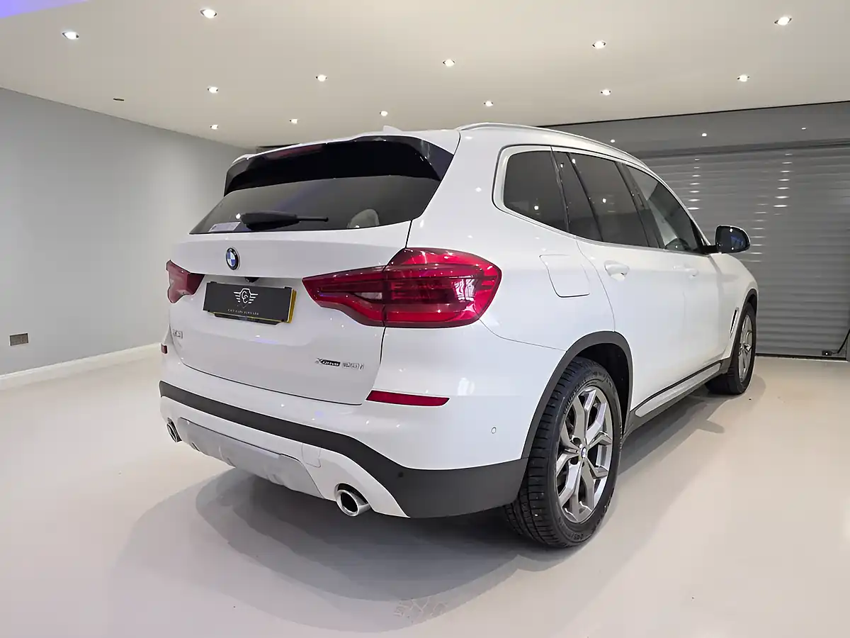Used 2019 BMW X3 Xline White - Interior and Exterior details 4