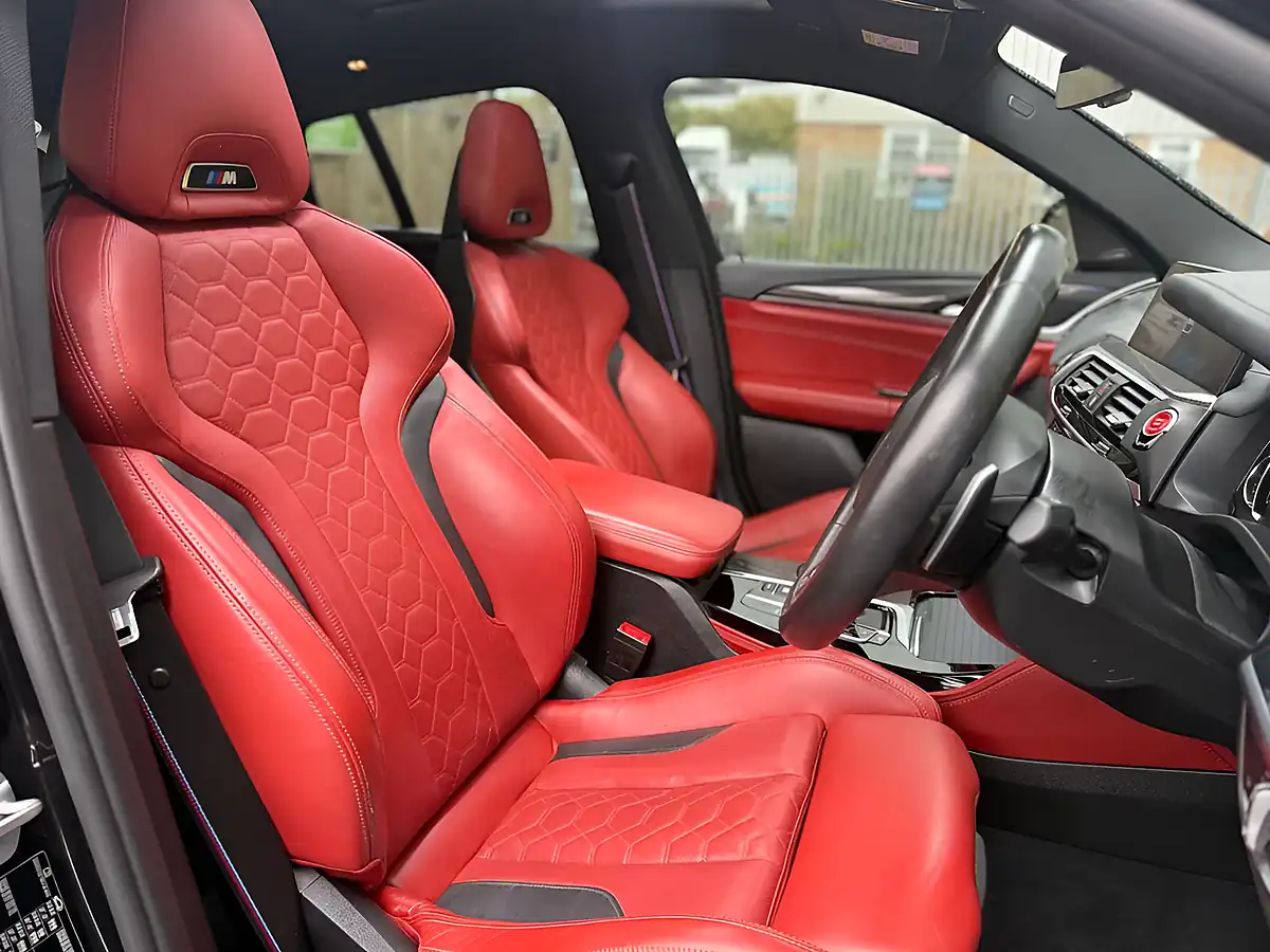 Used 2019 BMW X4 M Competition Black - Interior and Exterior details 4
