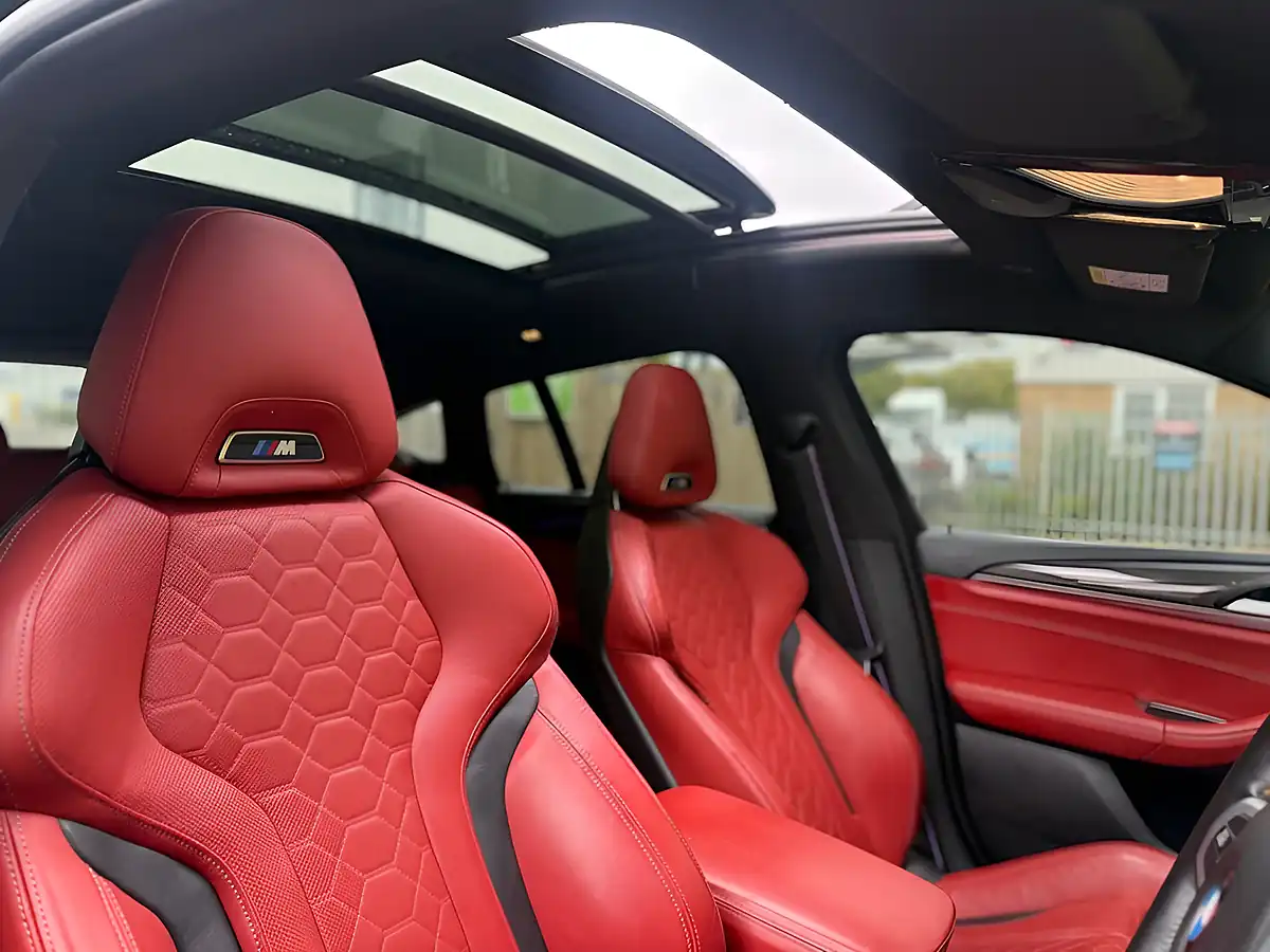 Used 2019 BMW X4 M Competition Black - Interior and Exterior details 5