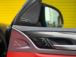Used 2019 BMW X4 M Competition Black - Interior and Exterior details 6