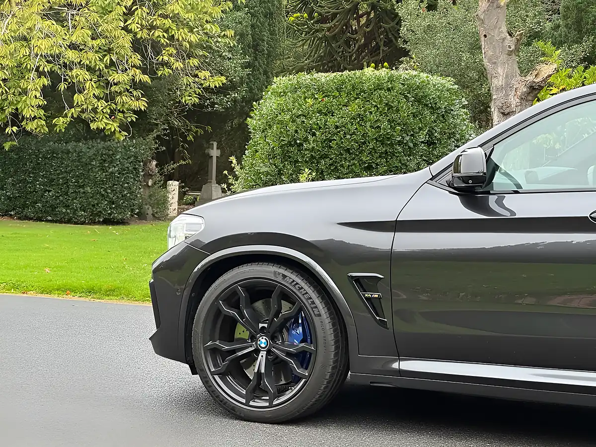 Used 2019 BMW X4 M Competition Grey - Interior and Exterior details 11