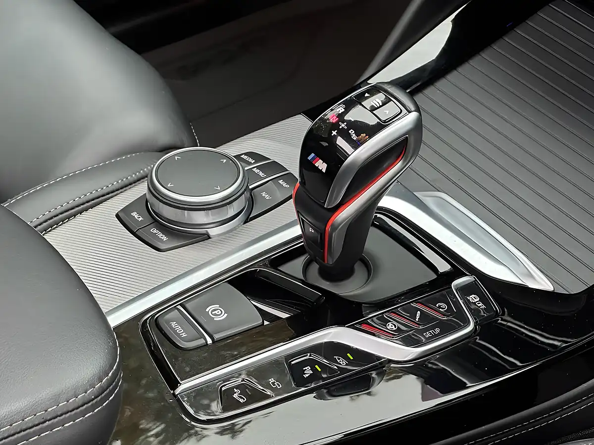 Used 2019 BMW X4 M Competition Grey - Interior and Exterior details 17