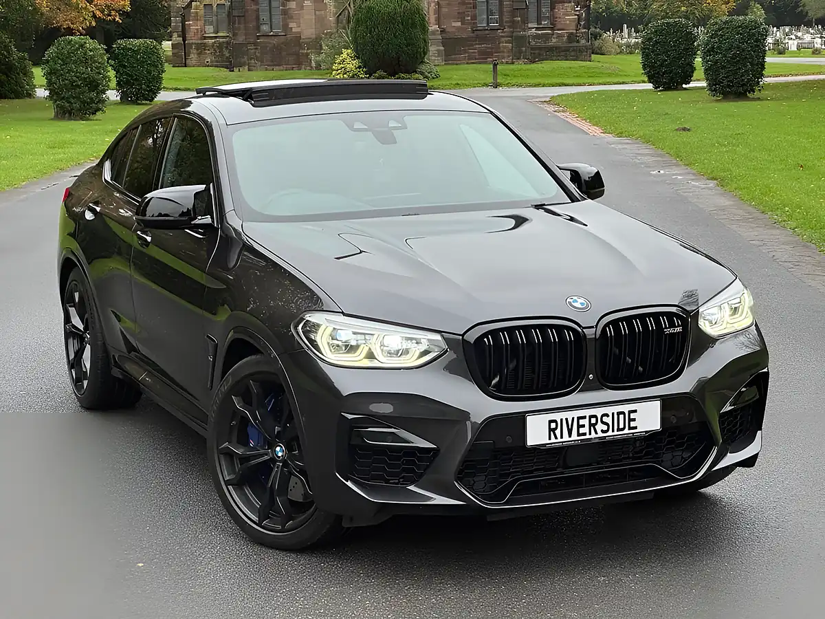 Used 2019 BMW X4 M Competition Grey - Interior and Exterior details 7
