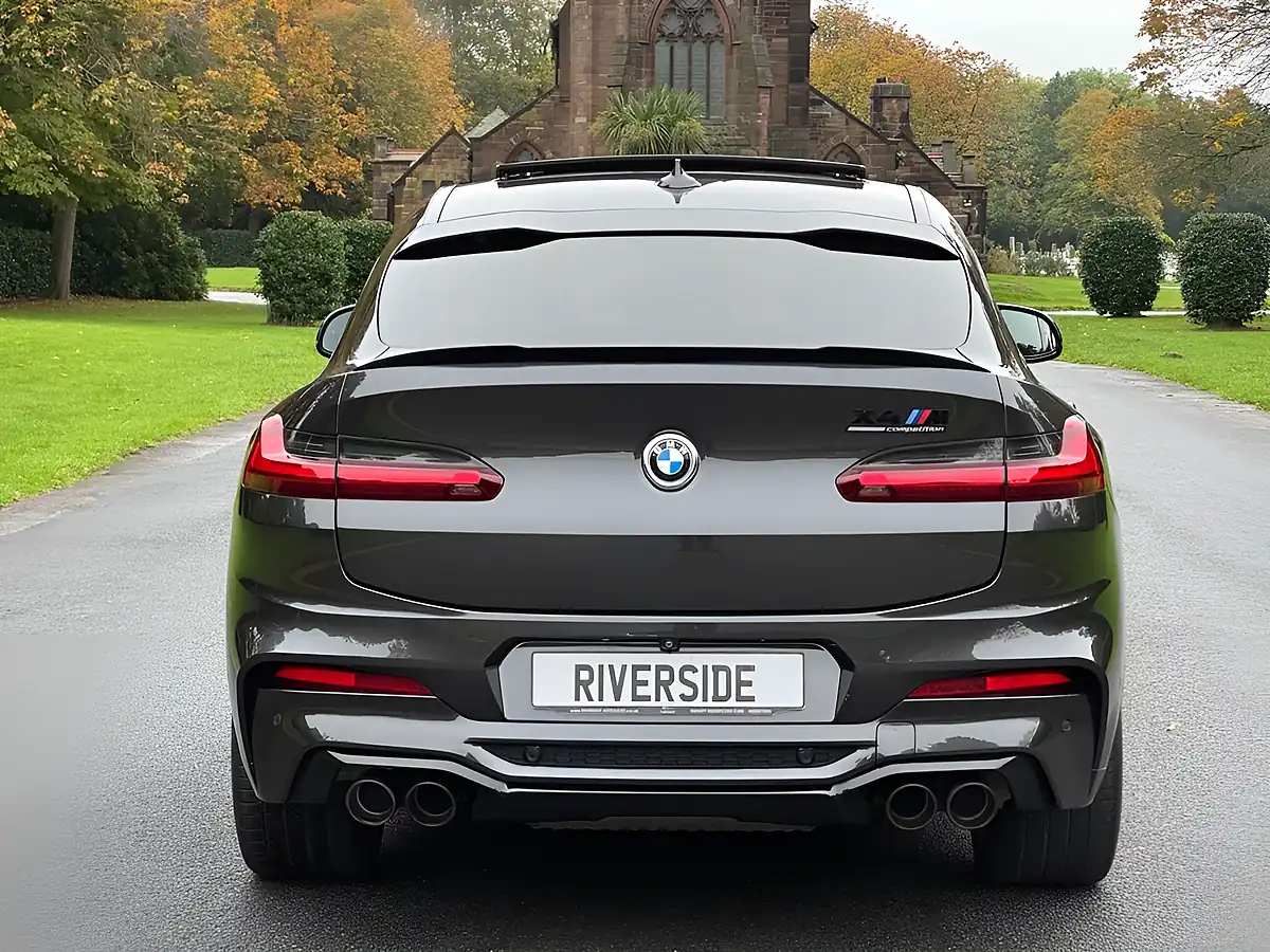 Used 2019 BMW X4 M Competition Grey - Interior and Exterior details 8