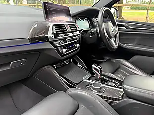 Used 2019 BMW X4 M Competition White - Interior and Exterior details 14